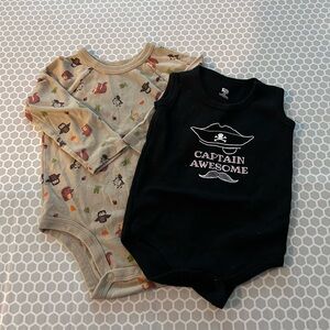 Baby Boy Bundle of Two One Piece Outfits

Size 18M